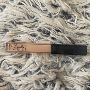 Nars radiant creamy concealer